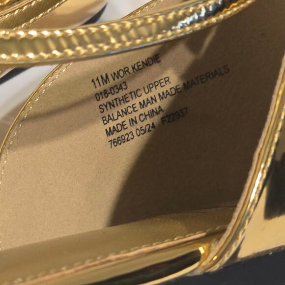 Worthington Kendie Gold Flats Women's Size 11 - Picture 4 of 6